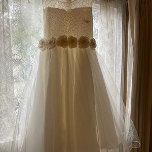 Brand new flower girl dress size 12